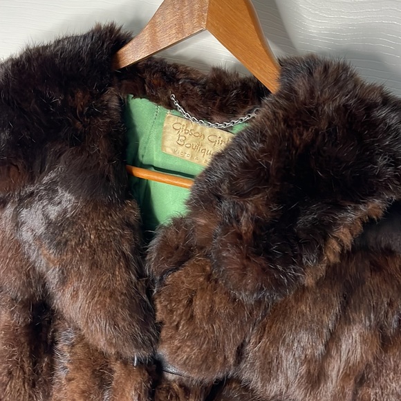 SPECIAL VINTAGE FUR COAT - Picture 9 of 17